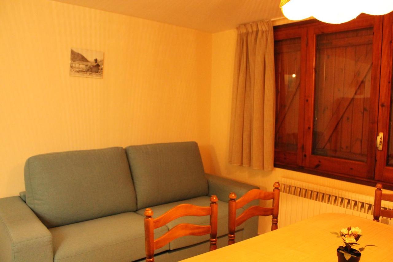 Apartaments Turistics Vilaro Llorts Zewnętrze zdjęcie